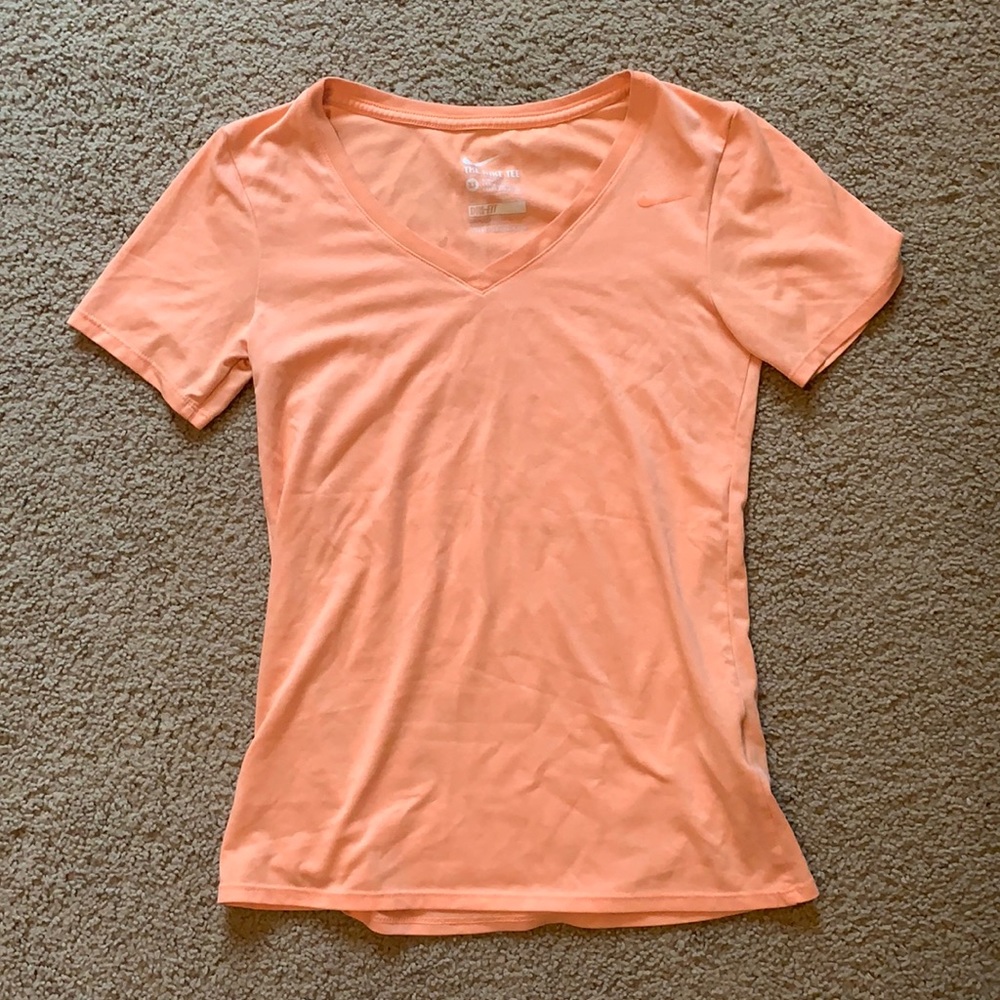 Last chance!! Nike Women’s Orange Dri Fit Shirt - Size XS